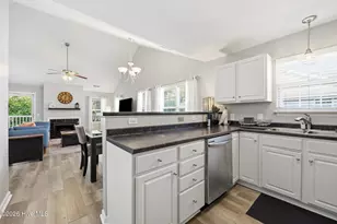 2412 King Richard Ct, Greenville, NC 27858 - Photo 11