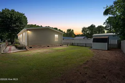 1283 Decator Street SW, Supply, NC 28462 - Photo 5