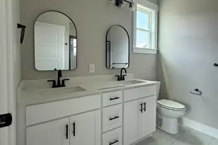 1929 Kimball Dr, Greenville, NC 27834 - Photo 9