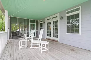 320 Governor Safford Ln, Emerald Isle, NC 28594 - Photo 45