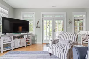 320 Governor Safford Ln, Emerald Isle, NC 28594 - Photo 15