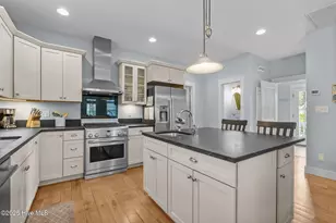 320 Governor Safford Ln, Emerald Isle, NC 28594 - Photo 5