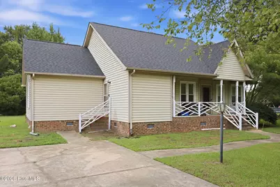 566 Ridge Drive, Winterville, NC 28590 - Photo 3