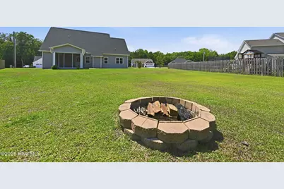 611 Osprey Landing Drive, Holly Ridge, NC 28445 - Photo 15