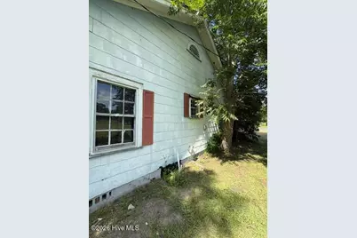 226 S Fifth Street, Aurora, NC 27806 - Photo 17