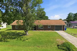 1706 Carolina Ave, Newport, NC 28570 - Photo 1