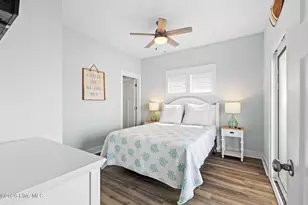 2617 E Beach Dr, Oak Island, NC 28465 - Photo 31