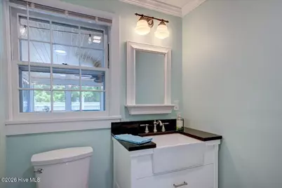 405 Hancock Street, New Bern, NC 28560 - Photo 17