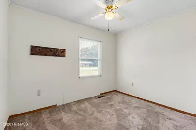 1688 W Wards Bridge Road, Warsaw, NC 28398 - Photo 17