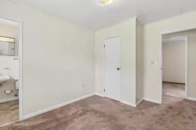 1688 W Wards Bridge Road, Warsaw, NC 28398 - Photo 15