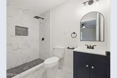 319 Lakewood Drive, Jacksonville, NC 28546 - Photo 21