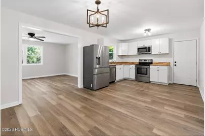 319 Lakewood Drive, Jacksonville, NC 28546 - Photo 17