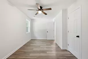 319 Lakewood Dr, Jacksonville, NC 28546 - Photo 15