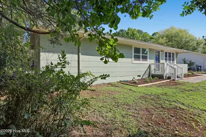 319 Lakewood Drive, Jacksonville, NC 28546 - Photo 47