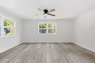 319 Lakewood Dr, Jacksonville, NC 28546 - Photo 13