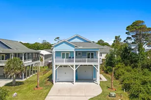 118 SE 40th St, Oak Island, NC 28465 - Photo 5
