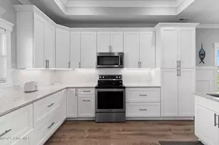 118 SE 40th St, Oak Island, NC 28465 - Photo 13