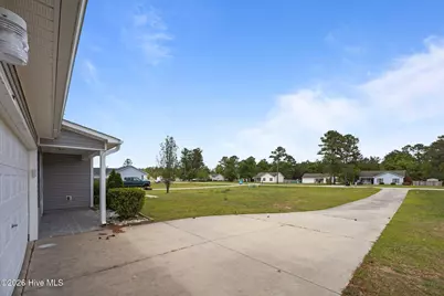 176 Ashbury Park Lane, Richlands, NC 28574 - Photo 43