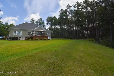 16540 Spillway Drive, Wagram, NC 28396 - Photo 11