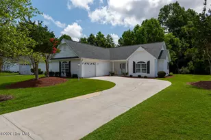 202 Morningstar N, Swansboro, NC 28584 - Photo 3