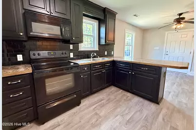 403 Wilson Avenue, Kinston, NC 28501 - Photo 77