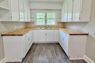 403 Wilson Ave, Kinston, NC 28501 - Photo 35