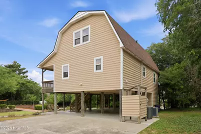 136 Sea Dunes Drive, Emerald Isle, NC 28594 - Photo 3