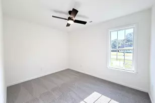 107 Goldie Ln, Beulaville, NC 28518 - Photo 13