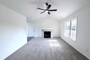 107 Goldie Ln, Beulaville, NC 28518 - Photo 9