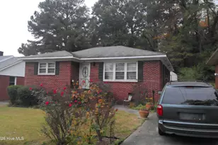 204 Heard St, Kinston, NC 28501 - Photo 1