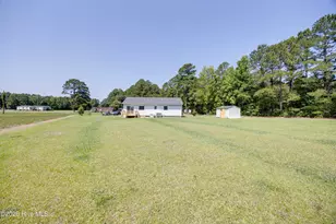 682 Cherry Rd, Washington, NC 27889 - Photo 35