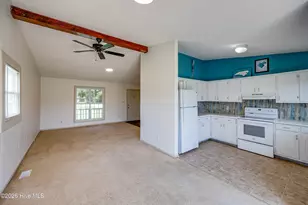 682 Cherry Rd, Washington, NC 27889 - Photo 13