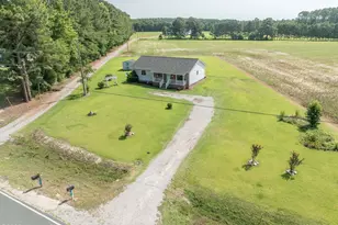 682 Cherry Rd, Washington, NC 27889 - Photo 1
