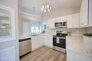 107 Broadleaf Dr, Jacksonville, NC 28546 - Photo 11
