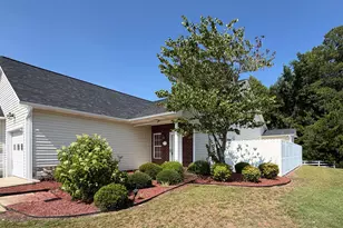 2059 Briarwood Dr, Kinston, NC 28501 - Photo 1