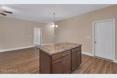148 Broadleaf Drive, Jacksonville, NC 28546 - Photo 7