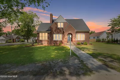 201 NW Railroad Street, Pikeville, NC 27863 - Photo 1