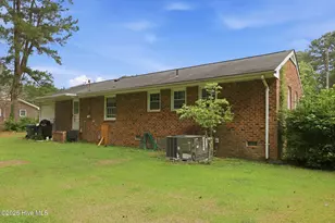 1711 Ambleside Dr, Tarboro, NC 27886 - Photo 3