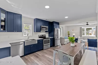146 NE 13th Street, Oak Island, NC 28465 - Photo 13