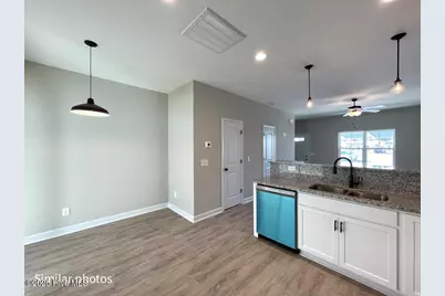 721 Cross Bridge Way, Sneads Ferry, NC 28460 - Photo 5