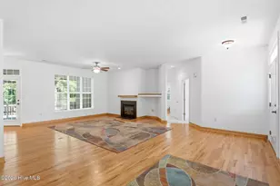 705 Scorpion Dr, Wilmington, NC 28411 - Photo 15