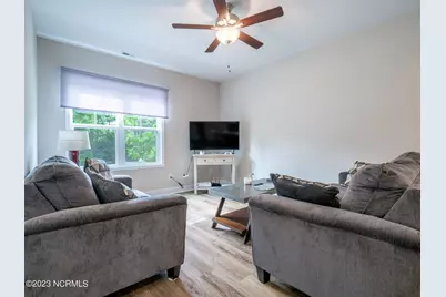 355 S Stingray Lane, Sneads Ferry, NC 28460 - Photo 17