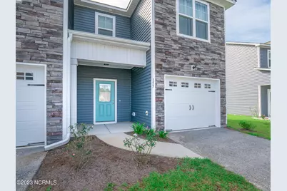 355 S Stingray Lane, Sneads Ferry, NC 28460 - Photo 5