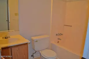 2105 Rolling Ridge Dr, Piney Green, NC 28544 - Photo 9