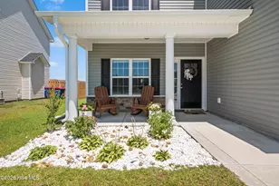 1818 Olde Towne Pointe Blvd, Jacksonville, NC 28546 - Photo 5