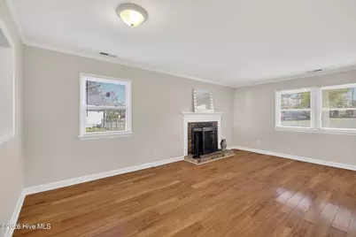5201 Lord Tennyson Drive, Wilmington, NC 28405 - Photo 11