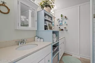 109 Teakwood Dr, Carolina Beach, NC 28428 - Photo 29