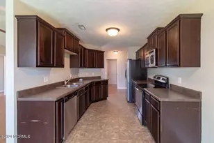 220 Merin Height Rd, Jacksonville, NC 28546 - Photo 5