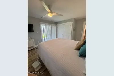 102 W Dobbs Street, Atlantic Beach, NC 28512 - Photo 25