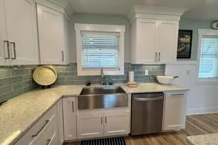 102 W Dobbs St, Atlantic Beach, NC 28512 - Photo 33